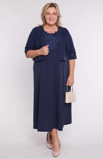 Rožinis rinkinys su nėriniuotu bolero