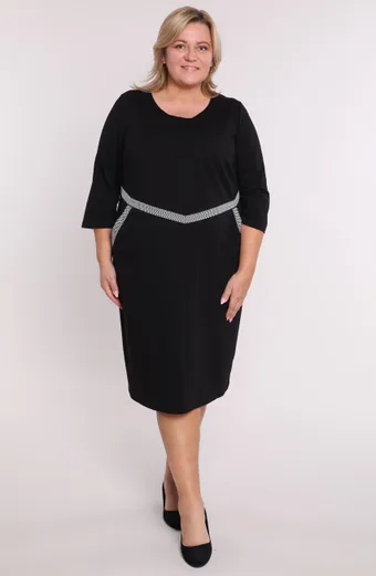 Žalia rašto suknelė