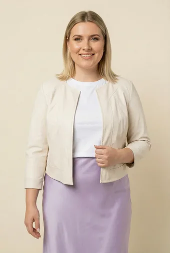 Ekru spalvos eko odos švarkas